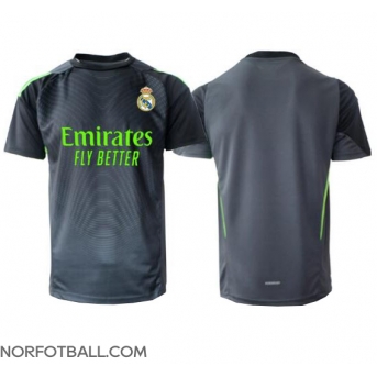 Billige Fotballdrakt Real Madrid Keeper Replika Tredjedrakt 2025-26 Kortermet